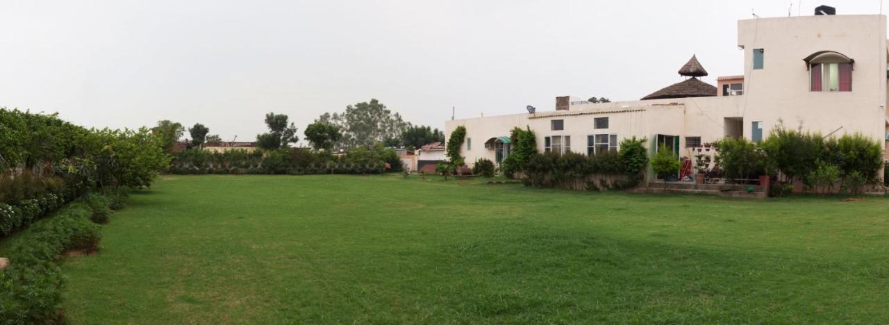 The Baghban Hotel & Resort, Baddi Luaran gambar