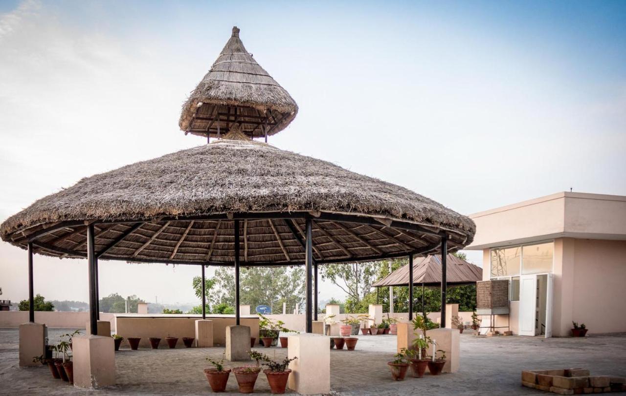 The Baghban Hotel & Resort, Baddi Luaran gambar